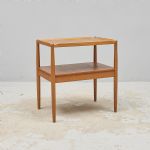 1431 4302 LAMP TABLE